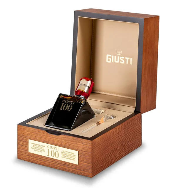 giusti-100-r-serve-centenaire-vinaigre-balsamique-dition-num-rot-e-or-24-carats image 1