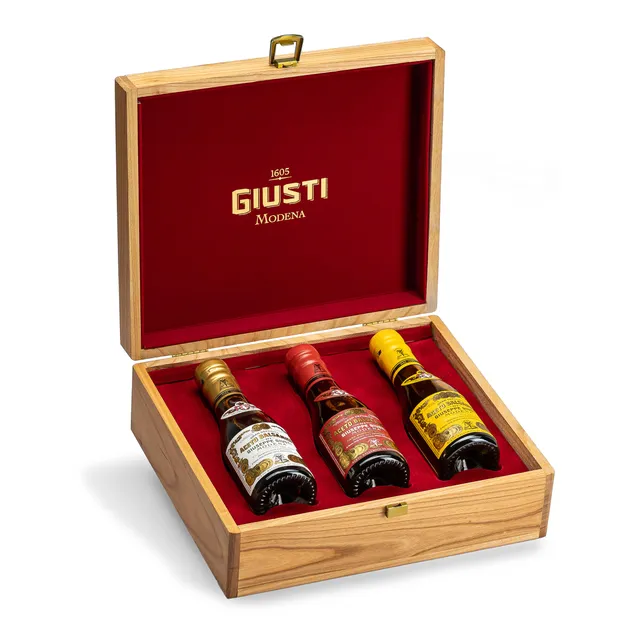 giusti-tris-en-coffret-bois-2-3-et-4-m-dailles-d-or-balsamique-de-mod-ne-igp image 1