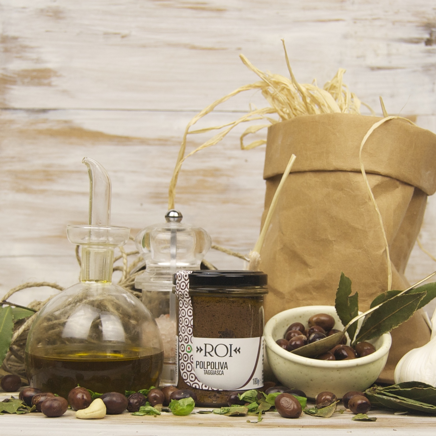 olio-roi-polpoliva-taggiasca-olives-mix-es-680g image 2