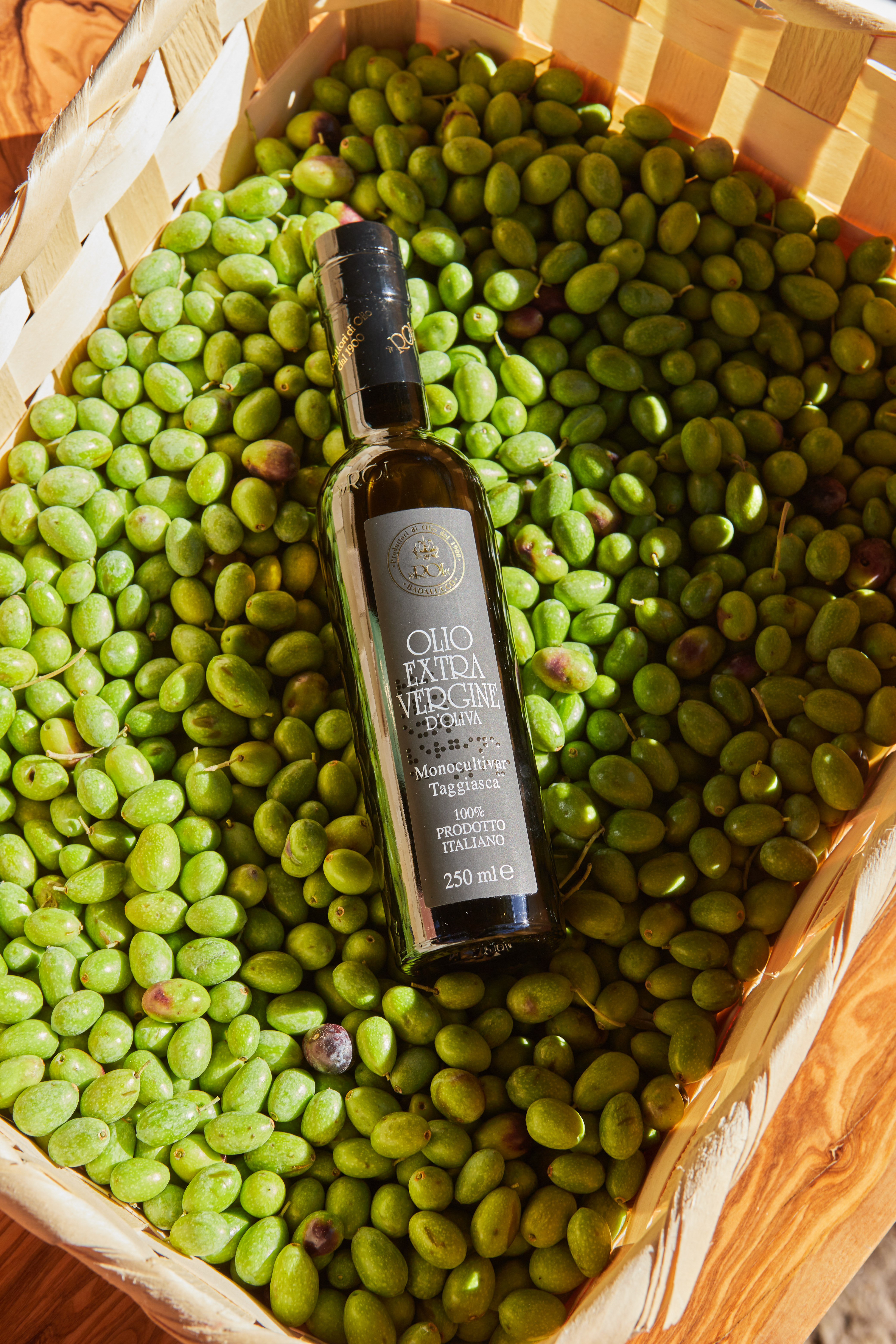 olio-roi-monocultivar-taggiasca-huile-d-olive-extra-vierge-1-l image 2