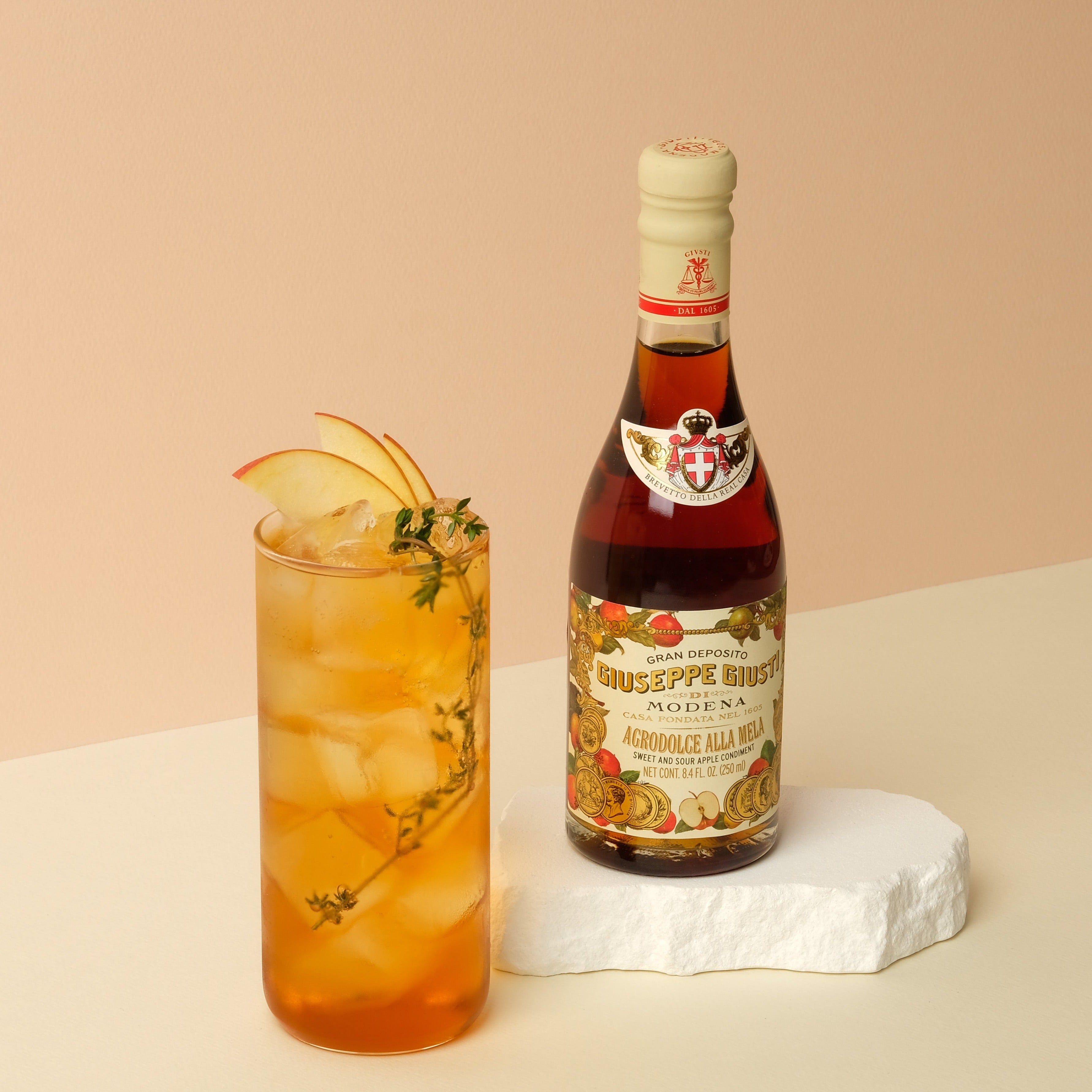 giusti-condiment-agrodolce-pomme-affin-en-barrique-assaisonnement-fruits image 2