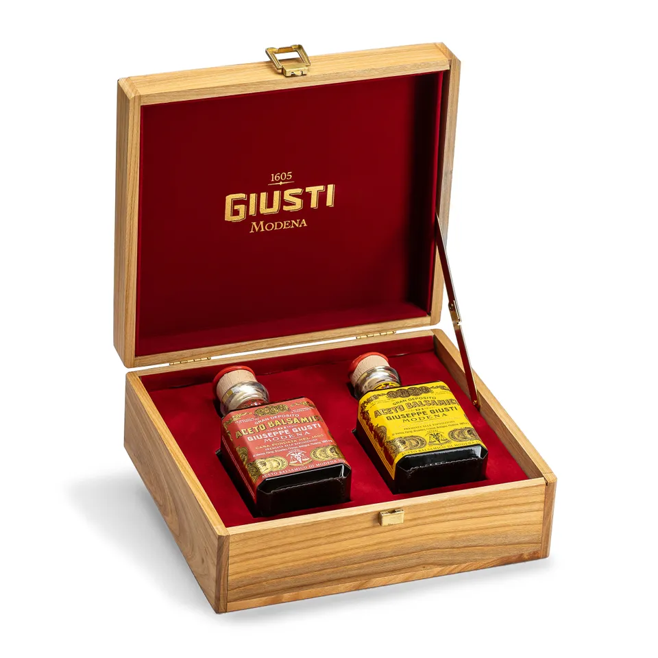 giusti-duetto-en-bois-3-et-4-m-dailles-d-or-coffret-vinaigre-balsamique-de-mod-n image 1